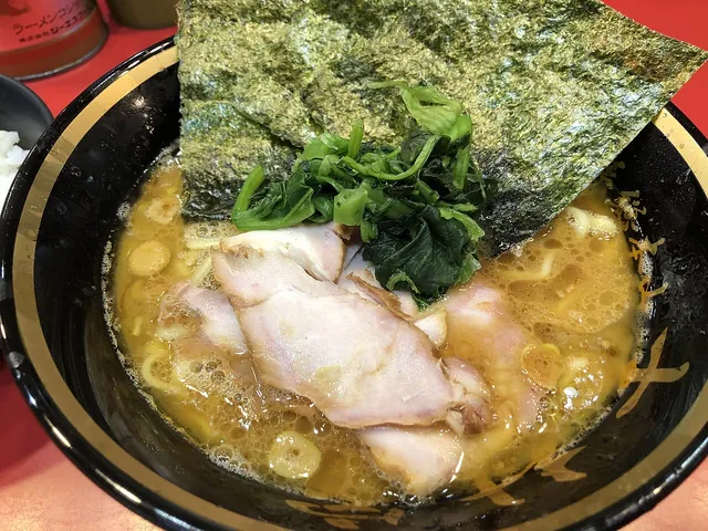 Iekei ramen at Yoshimuraya, Yokohama. An actual ramen bowl identified by its photographer as Yoshimuraya ramen. This image is dedicated to the Yokohama theme, separately from the general iekei photograph.